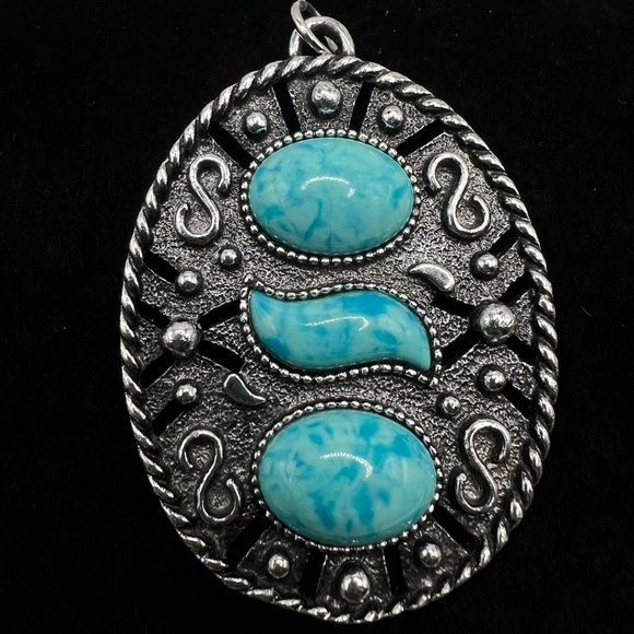 Sarah Coventry Faux Turquoise Pendant - Picture 3 of 3